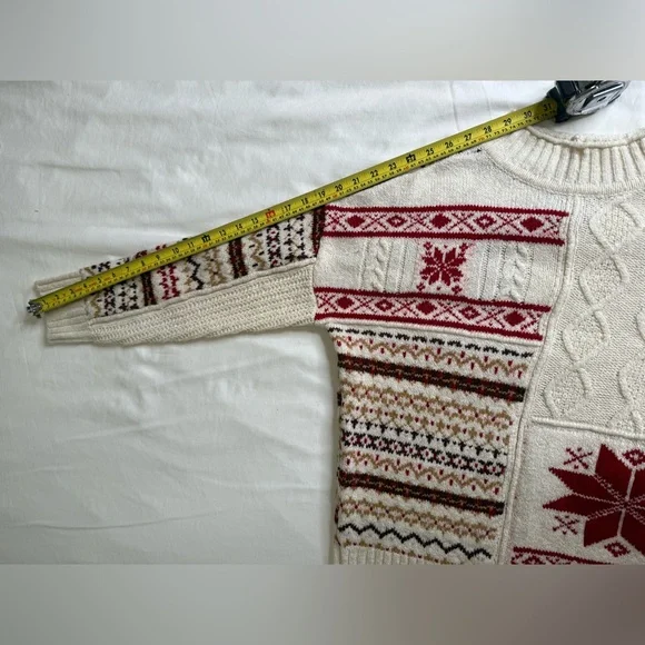 American Eagle Patchwork Fair Isle Sweater Nordic Cable Knit Cream Red Pullover - Picture 10 of 10